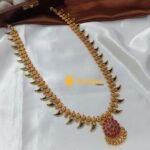 Nagapadham with Kundan Pendant Long Neck Set - Image 4