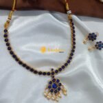 Kundan Floral Atigai Short Neck Set - Image 3