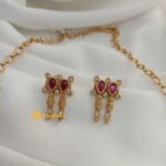 Arumbu Short Neck Set - Image 3