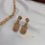 Trendy Podikal Pooset Short Neck Set - Image 3