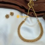 Matte Finish Floral Necklace Set