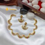 Crescant Short Neck Set - Image 3