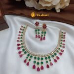 Rain Drop Short Neck Set