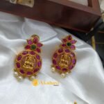 Hasli Lakshmi Short Neck Set - Image 3
