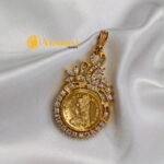 AD Victoria Queen Gold Polish Coin Pendant Set - Image 2