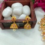 Beautiful Floral Choker Set - Image 2