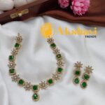Cubic Floral Short Neck Set - Image 3