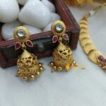 Antique Gold Leaf Multi Stone Short Neck Set - Image 3