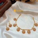 Floral Short Neck Set
