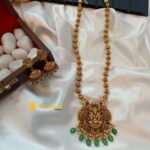 Gajalakshmi Short Neck Set