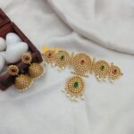 Beautiful Close Neck Choker Set