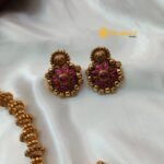 Floral Crescent Amla Short Neck Set - Image 3