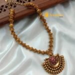 Floral Crescent Amla Short Neck Set - Image 2