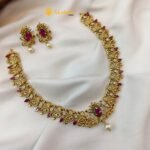 Antique Mango Leaf Multi Stone Short Neck Set