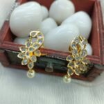 Peacock 3 Layer Pearl Choker Set - Image 2