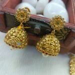 Antique Leaf Multi Floral Short Neck Set - Image 3