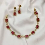 Antique Cube Cut Short Neck Set