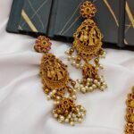 Radhakrishna Short Neck Set - Image 3