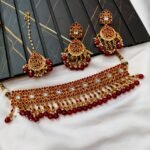 Beautiful Cubic Close Neck Choker Set