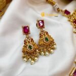 Fancy White and Ruby Short Neck Set - Image 3