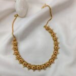 Floral Short Necklace