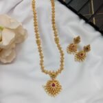 Thilak Kutapusalu Short Neck Set