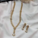 AD Leaf Thilak Neck Set - Image 4