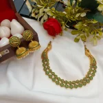 2 Layer Peacock Green Short Neck Set