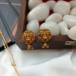 Lakshmi Short Neck Set - Image 2