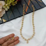 AD Floarl Short Neck Set