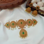 Beautiful Close Neck Choker Set - Image 3