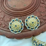 Beautiful Floral Choker Set - Image 3