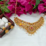 Beautiful Floral Choker Set