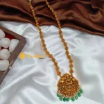 Lakshmi with Kodi Chain Short Neck Set - Image 2