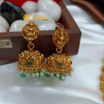 Lakshmi with Kodi Chain Short Neck Set - Image 3