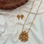 Lakshmi Short Neck Set