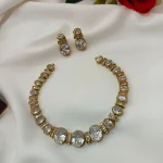 Victorian Oval Short Neck Set