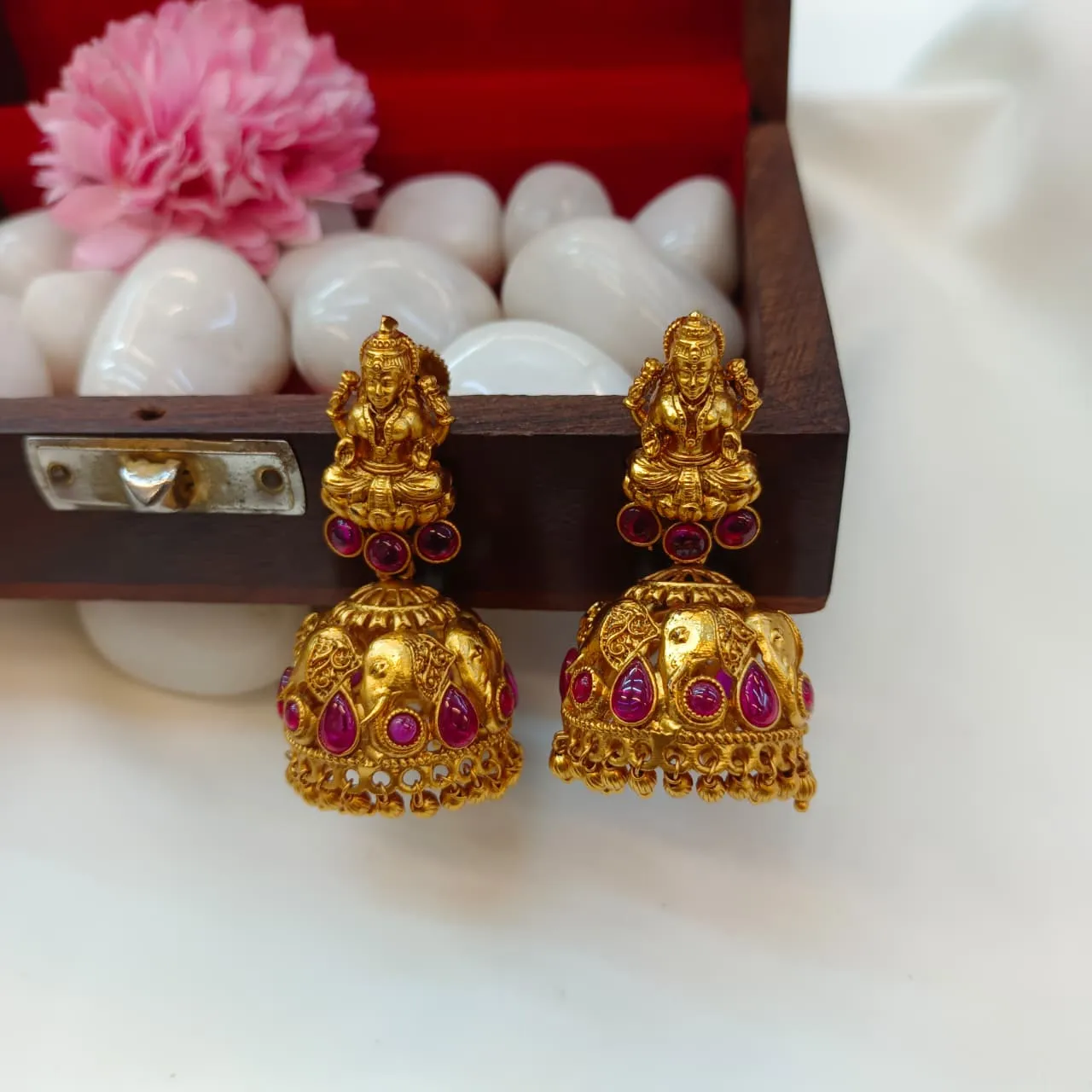 101392.1 (2) Lakshmi Elephant Kemp Jhumka - Image 1