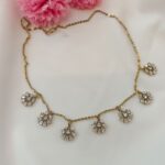 Victorian 7 Flower Short Neck Set - Image 2