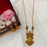 Garuda Pakshi Short Neck Set