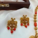 Gandaperuda Pendant with Amla and Coral Mala Short - Image 2