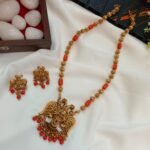 Gandaperuda Pendant with Amla and Coral Mala Short