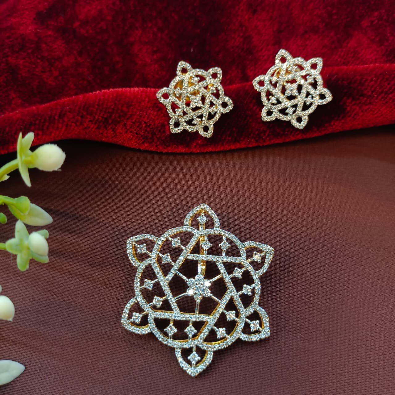 104255.1.1 Akshavi Trends (3) AD Kolam Pendant Set - Image 1
