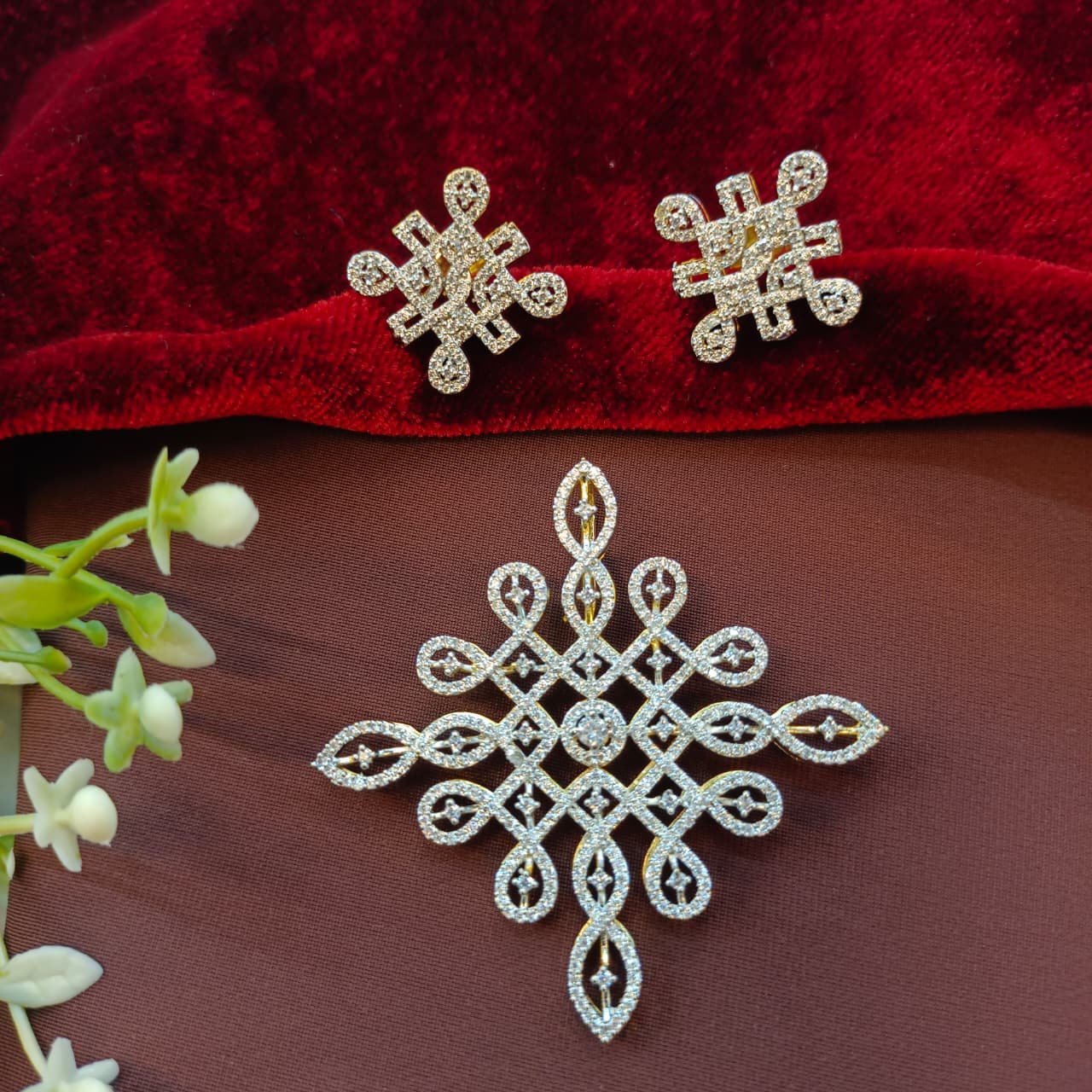 104259.1.1 Akshavi Trends (2) AD Kolam Pendant Set - Image 1