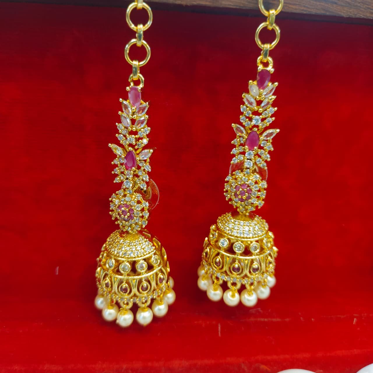 104225.4.1 Akshavi Trends (1) Traditional Jhumka Mattil - Image 1