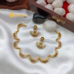 Crescant Short Neck Set - Image 3