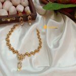 AD Leaf Design Short Neck Set
