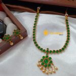 Kundan Floral Atigai Short Neck Set - Image 2