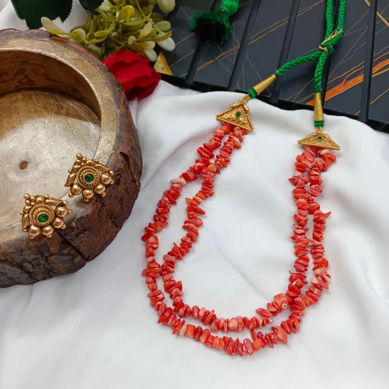 103337.1.1-2.webp Antique Coral Mala Short Neck Set - Image 1