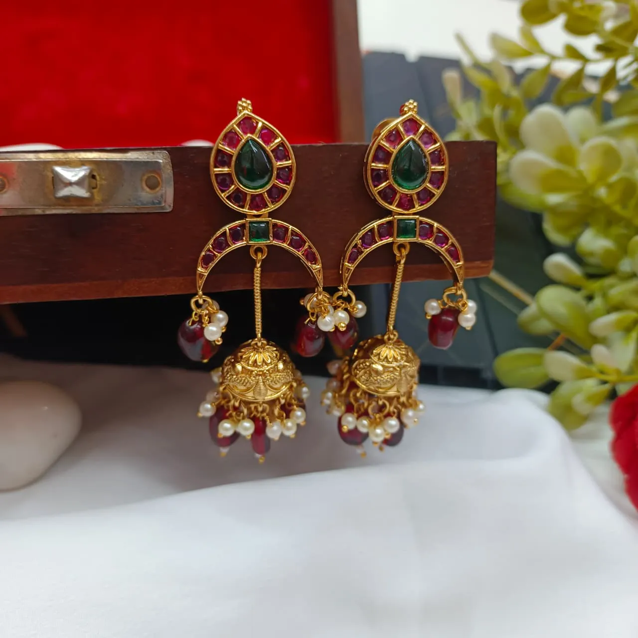 103352.4.1-1.webp Thilak Crescant Jhumka - Image 1